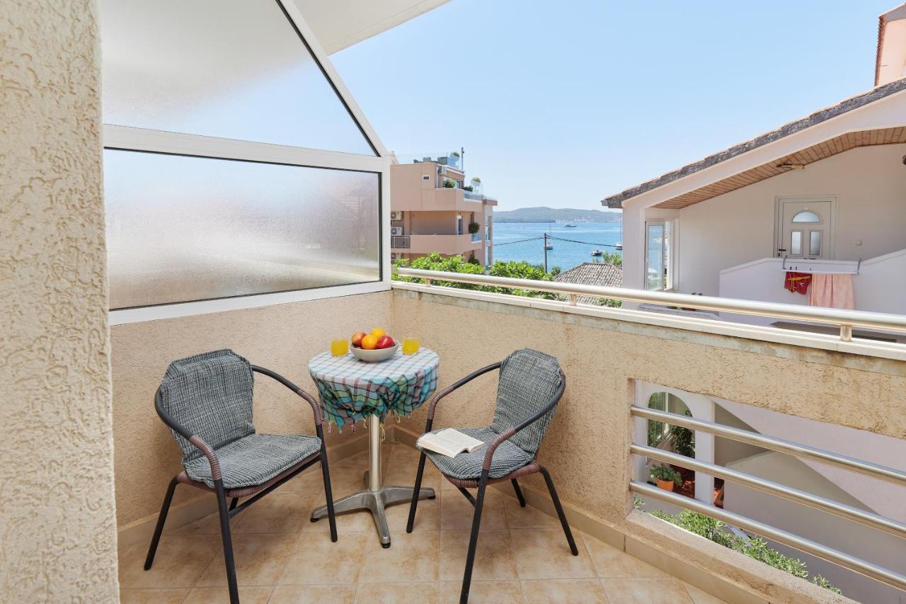 Rosic Apartments Tivat Eksteriør bilde