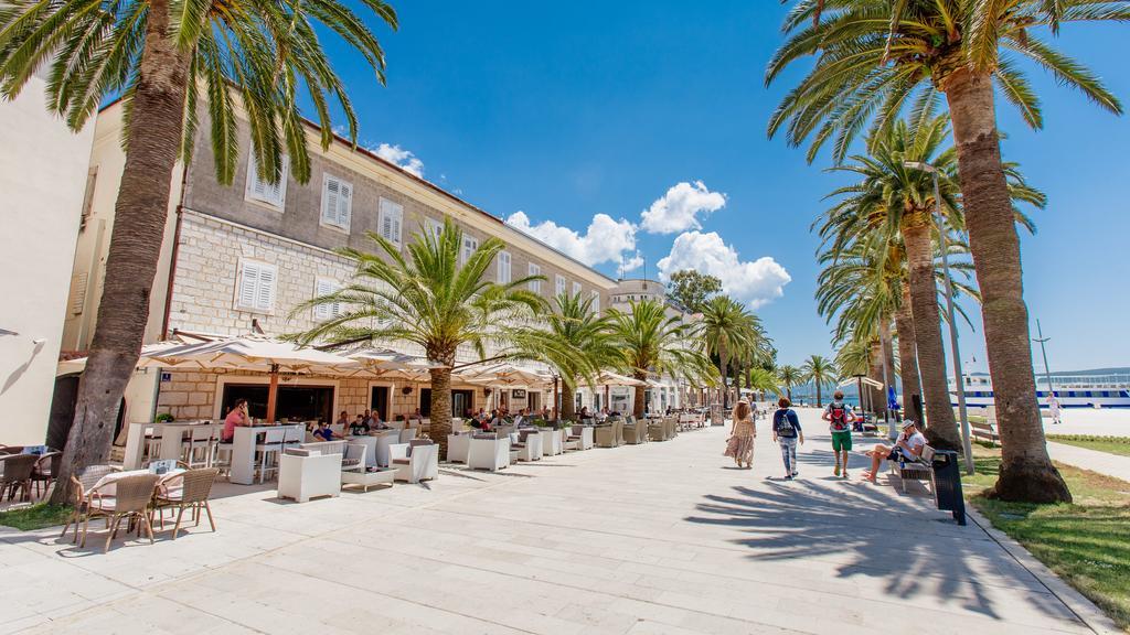 Rosic Apartments Tivat Eksteriør bilde