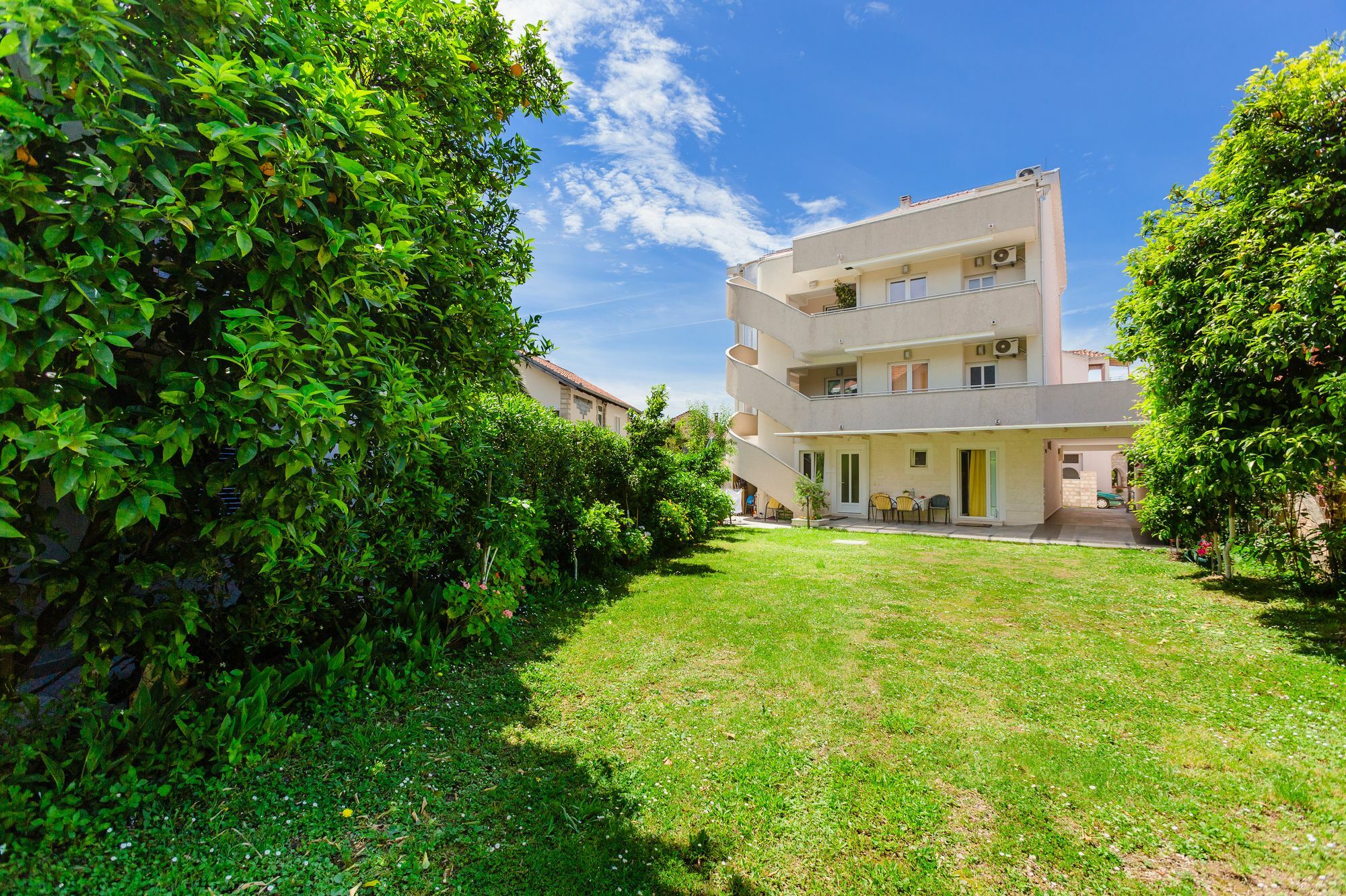 Rosic Apartments Tivat Eksteriør bilde
